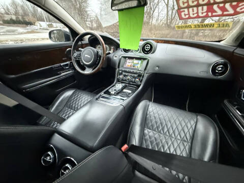 2017 Jaguar XJL Portfolio