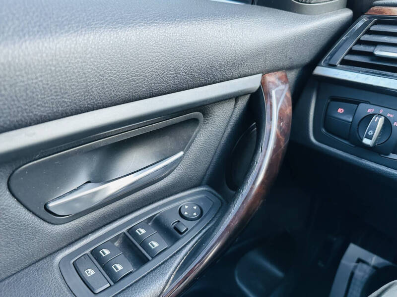 2014 BMW 3 Series 320i xDrive