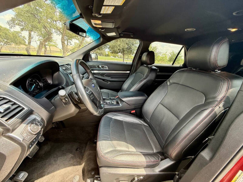 2016 Ford Explorer Sport