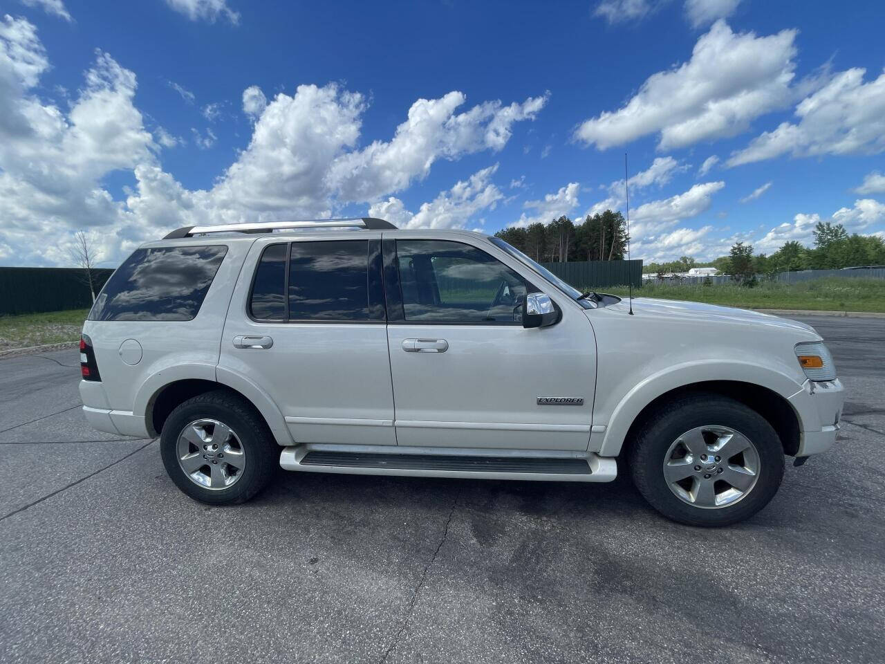 2006 Ford Explorer for sale at Twin Cities Auctions in Elk River, MN