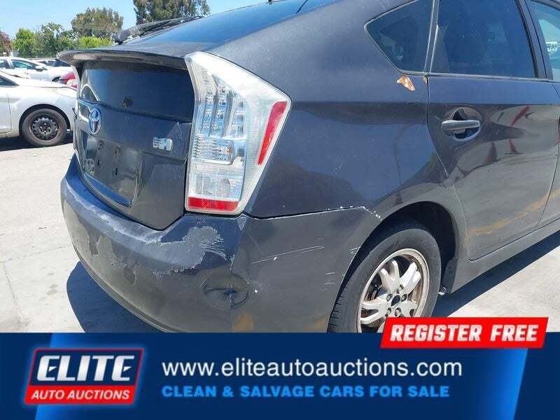 2010 Toyota Prius II