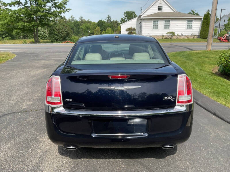 2012 Chrysler 300 C