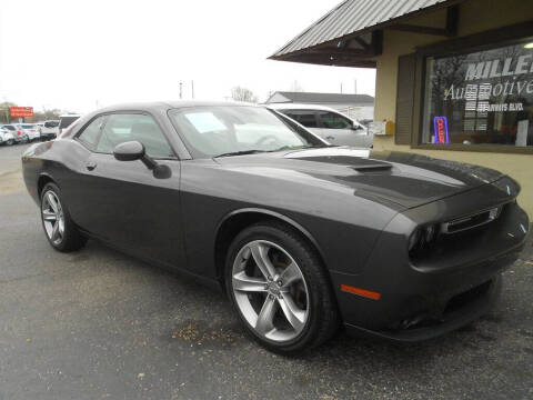 2015 Dodge Challenger SXT