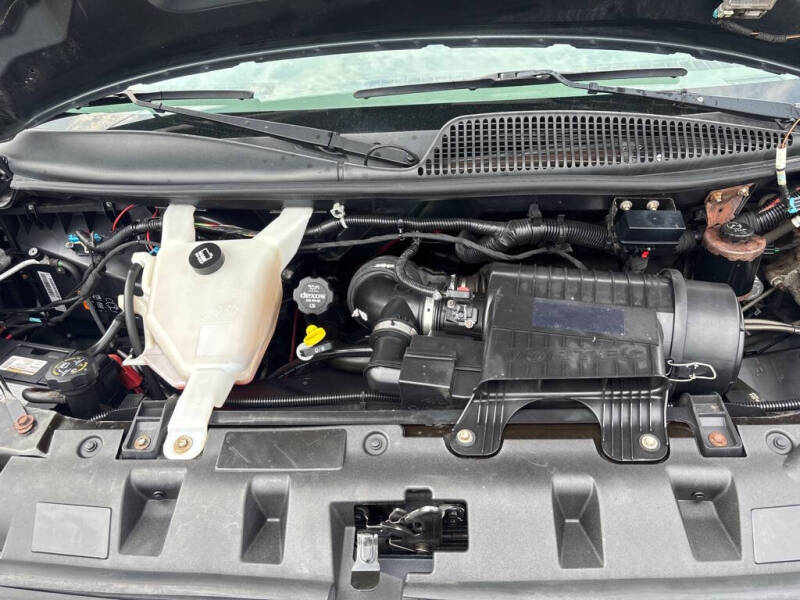 2017 Chevrolet Express LS 2500