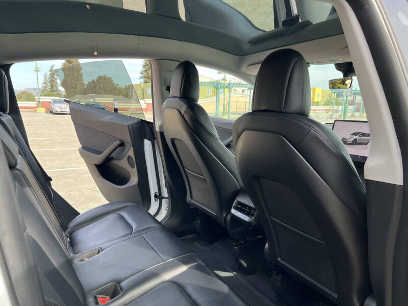2022 Tesla Model Y Long Range