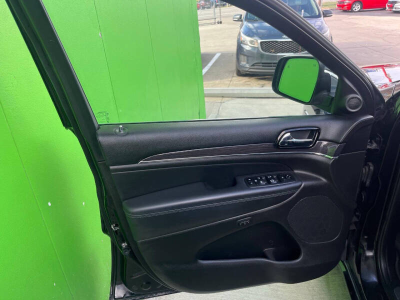 2020 Jeep Grand Cherokee