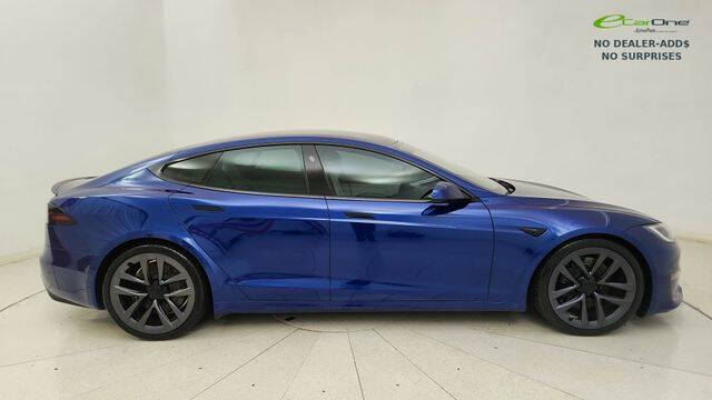 2022 Tesla Model S Plaid