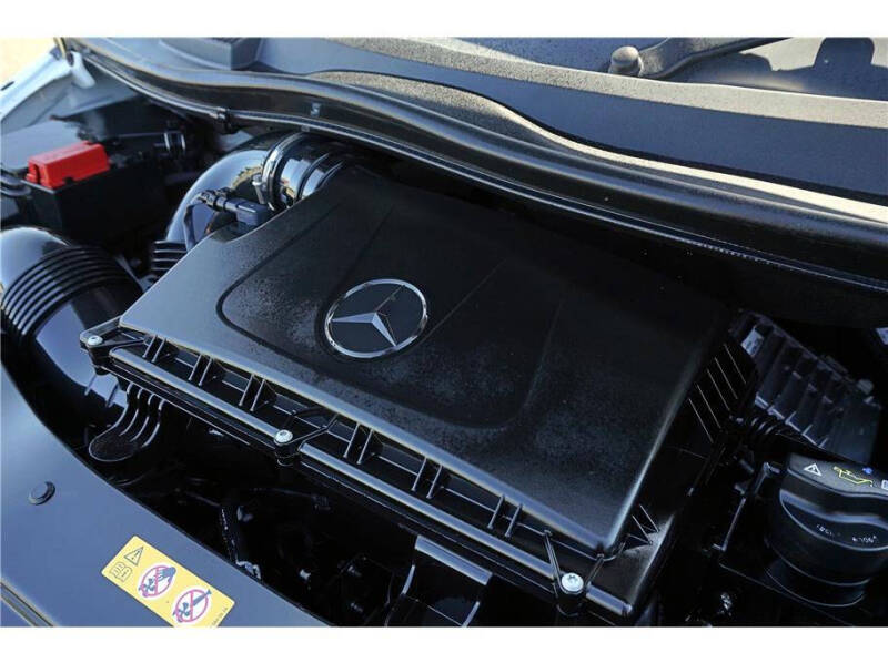 2016 Mercedes-Benz Metris Passenger