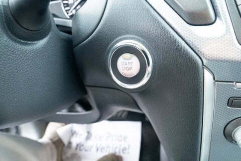 2017 Nissan Pathfinder SL