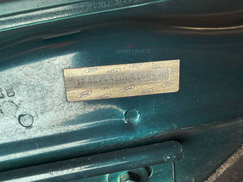 1990 Ford Mustang