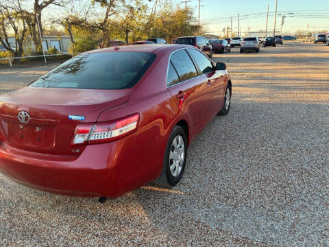 2011 Toyota Camry LE