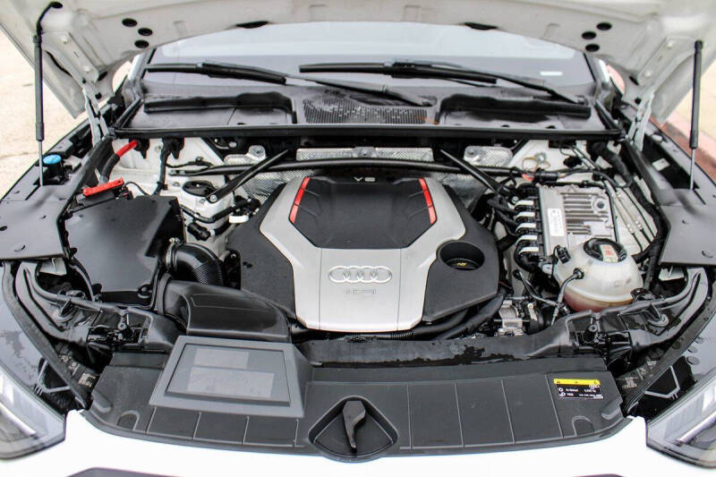 2021 Audi SQ5 3.0T quattro Premium Plus