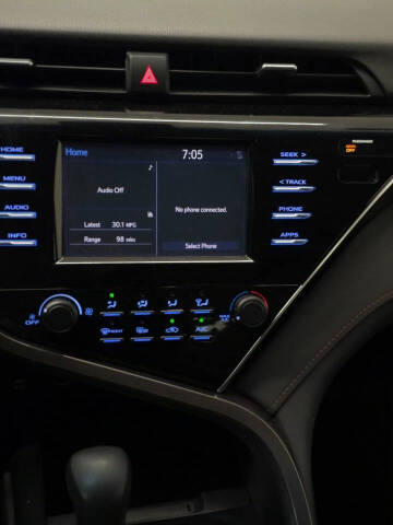 2018 Toyota Camry LE