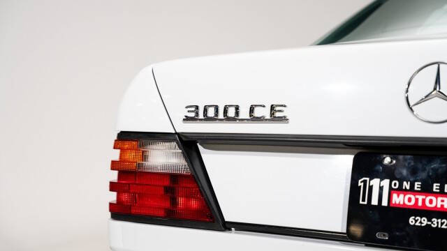 1989 Mercedes-Benz 300-Class 300 CE