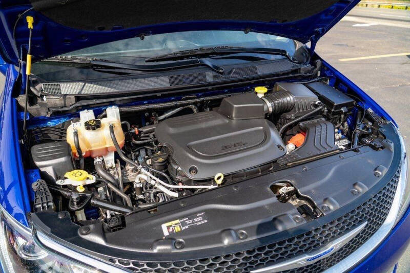 2020 Chrysler Pacifica Touring L