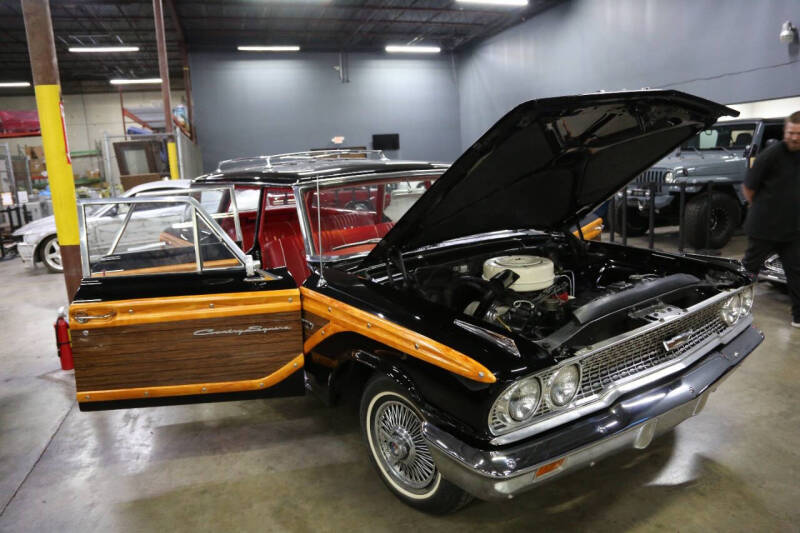 1963 Ford Country Squire