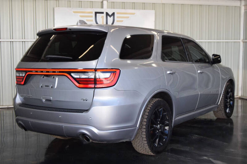 2017 Dodge Durango R/T photo 5