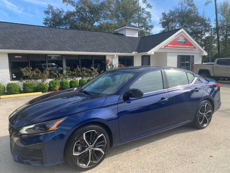 2024 Nissan Altima SR's photo