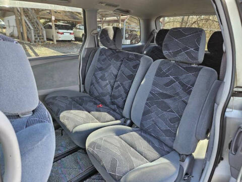 2000 Toyota Estima Factory RHD