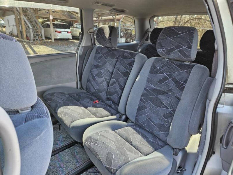 2000 Toyota Estima Factory RHD