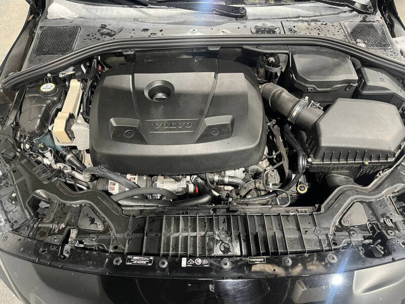 2016 Volvo S60 T5 Drive-E Inscription Platinum