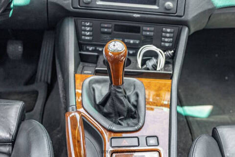 2002 BMW M5