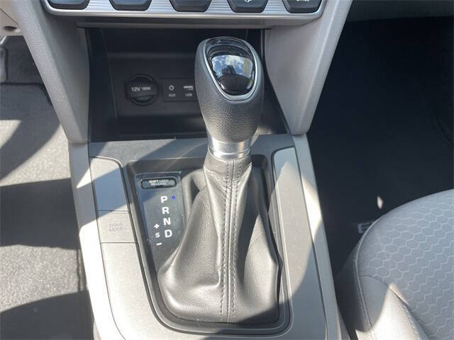 2020 Hyundai Elantra