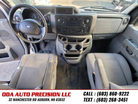 2013 Ford E-Series E-350 SD