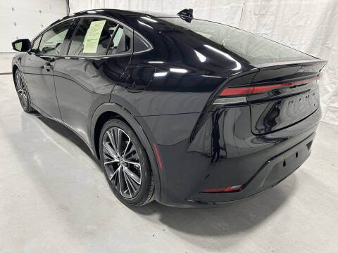 2025 Toyota Prius XLE