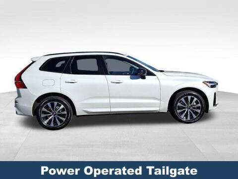 2024 Volvo XC60 B5 Plus Dark Theme