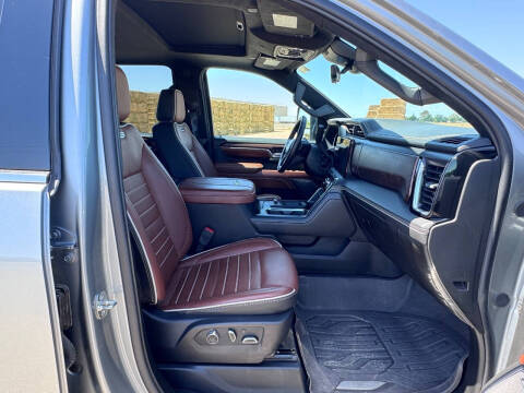 2024 GMC Sierra 3500HD Denali Ultimate