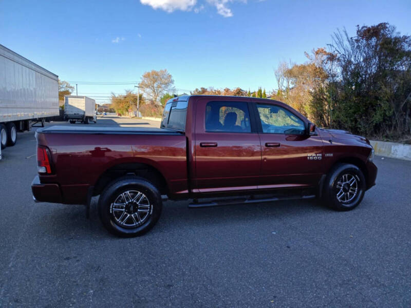 2016 RAM 1500 Sport