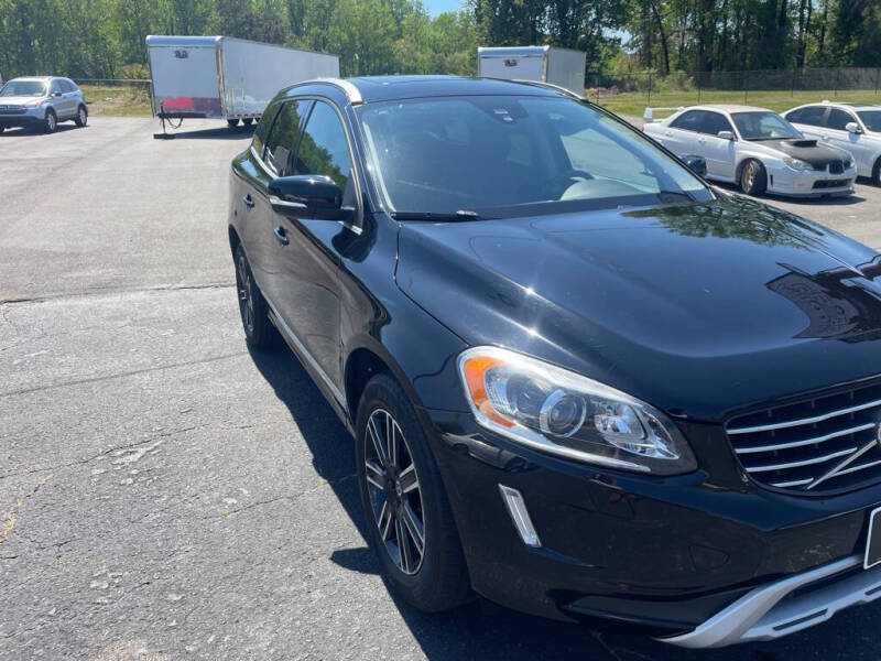 2017 Volvo XC60 T5 Dynamic
