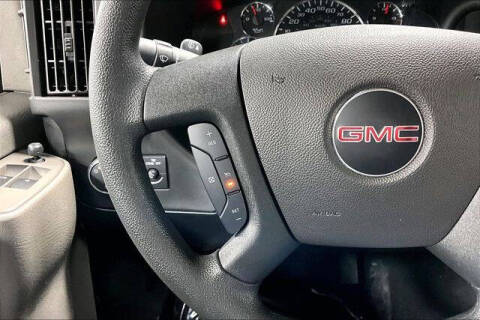 2025 GMC Savana LT 3500