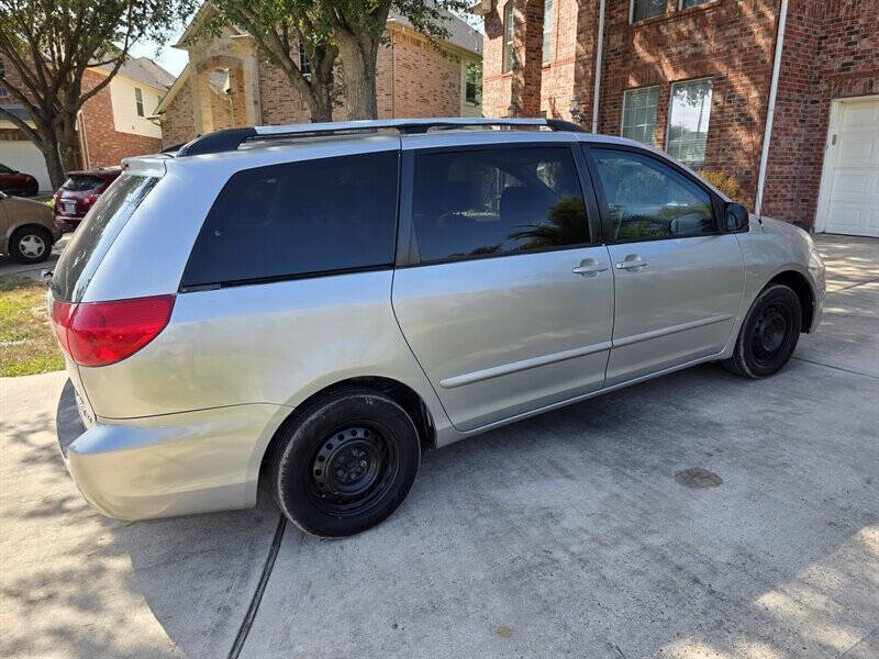 2007 Toyota Sienna LE 7-Passenger