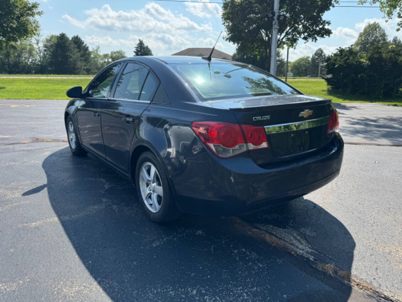 2013 Chevrolet Cruze for sale at BOHL AUTOMOTIVE in Racine, WI