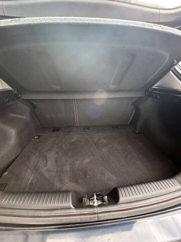 2017 Kia Forte5 LX