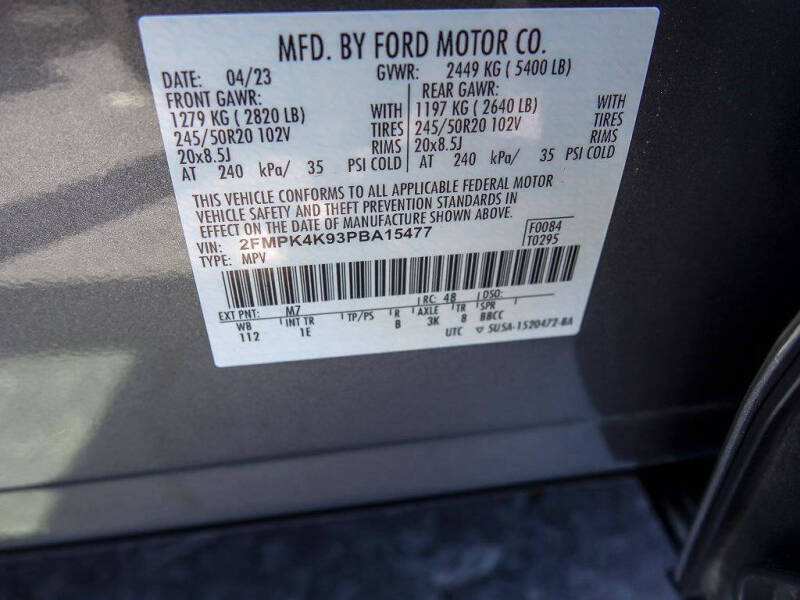 2023 Ford Edge Titanium