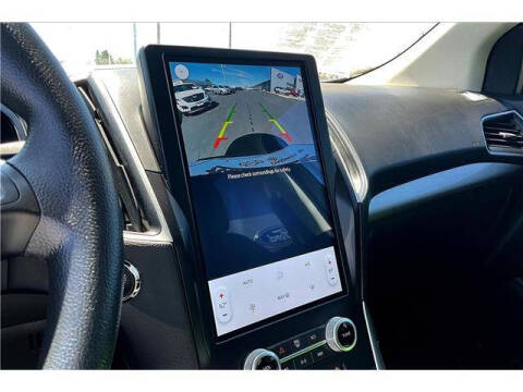 2024 Ford Edge SE