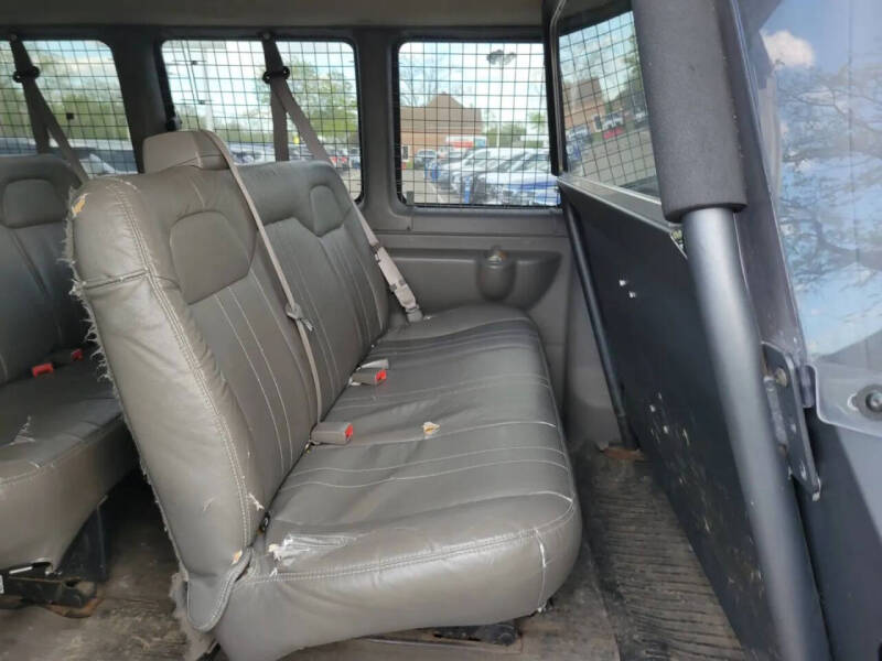 2011 Chevrolet Express LS 3500
