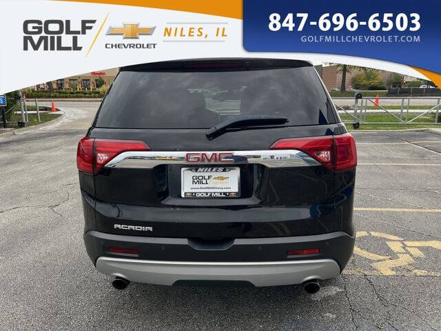 2017 GMC Acadia SLE-2