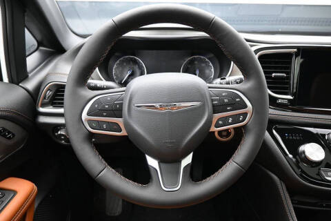 2026 Chrysler Pacifica Pinnacle