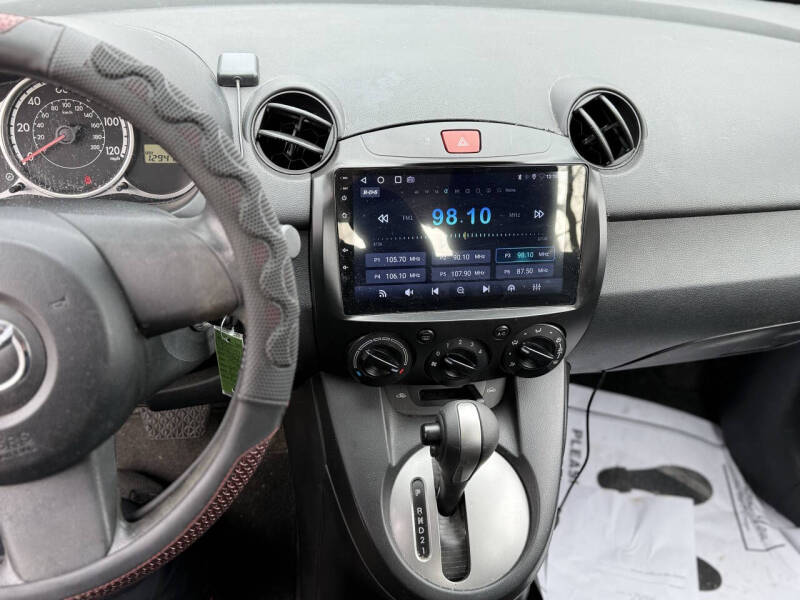 2013 Mazda MAZDA2 Sport