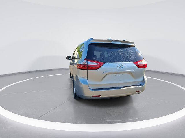 2019 Toyota Sienna