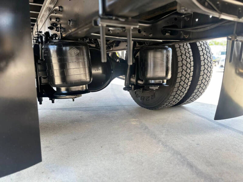 2020 International MV607