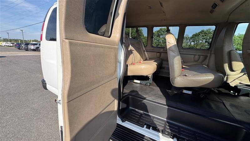 2013 GMC Savana LS 2500