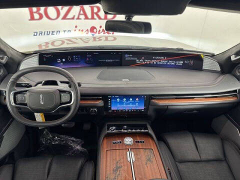 2025 Lincoln Navigator Black Label