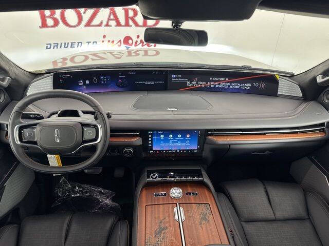 2025 Lincoln Navigator Black Label