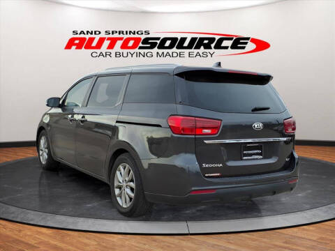 2021 Kia Sedona EX