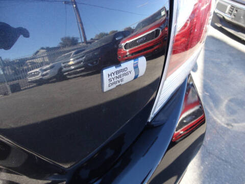 2017 Toyota Prius c Four